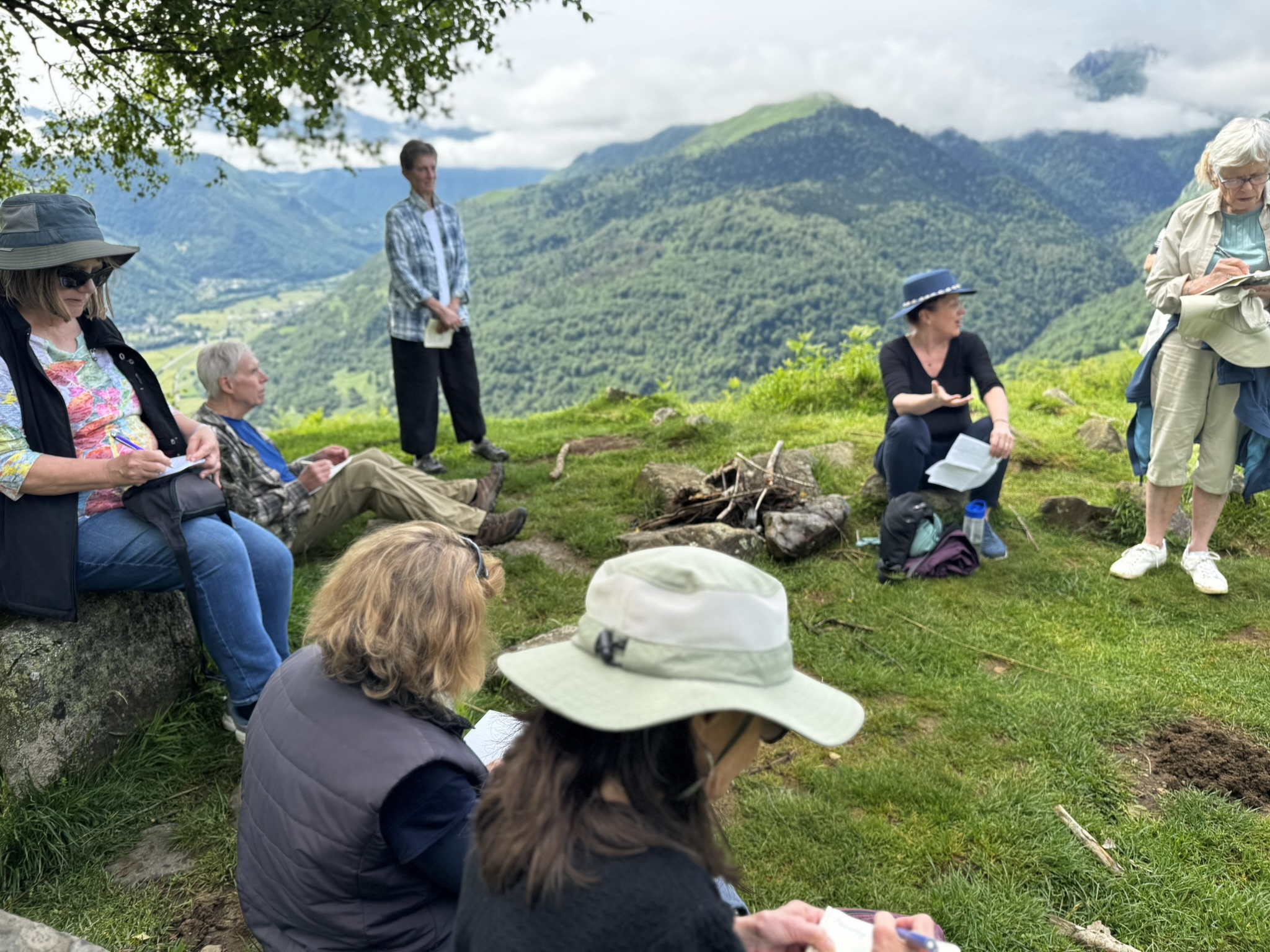 Writers retreat south west france. Writing workshop in the French Pyrenees.