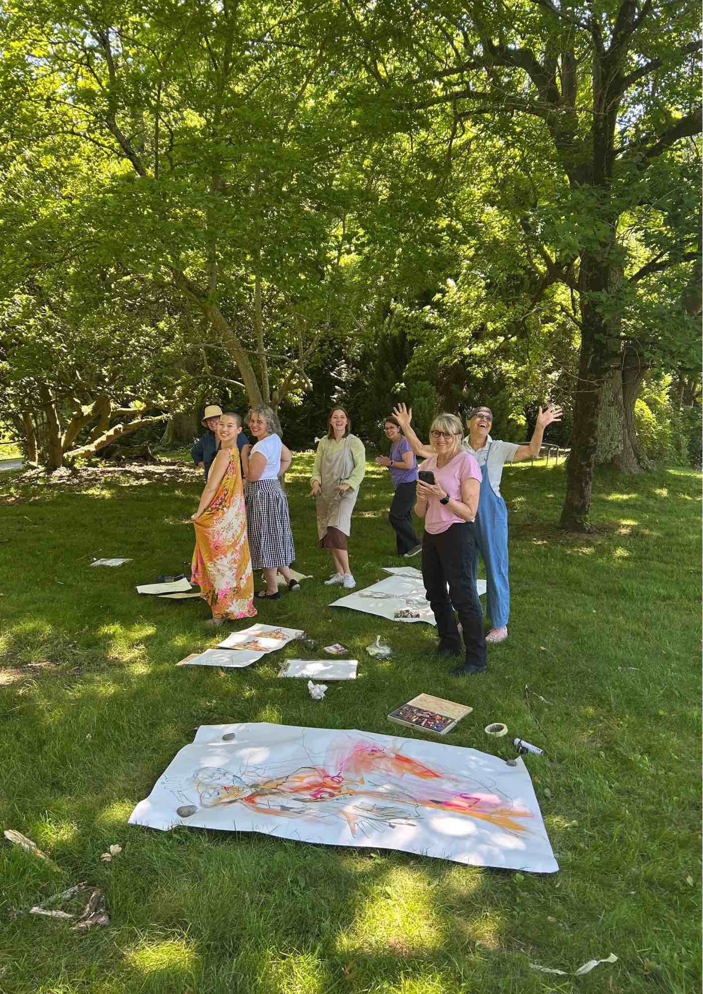 attendees of Chloe Briggs’ painting holiday at Atelier Clos Mirabel
