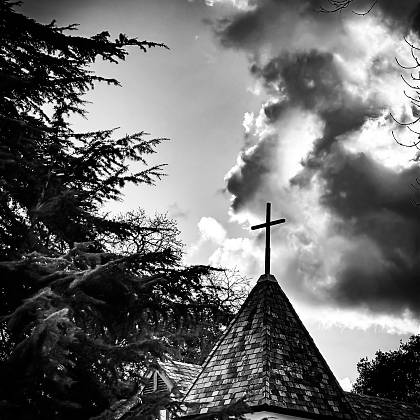 Church by artist Yoni Mayeri, tutor at Atelier Clos Mirabel, France.