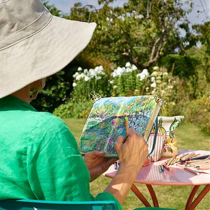 Plein Air by tutor Sam Marshall for creative retreats in South West France.