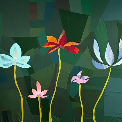 Red & Blue Flowers by Carolina Oneto, tutor at Atelier Clos Mirabel, SW France.