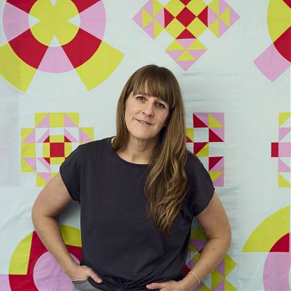 Colour portrait of tutor Jenny Haynes, Atelier Clos Mirabel, South West France.