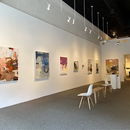 Artwork by Nino Yuniardi, Painting Holidays France.